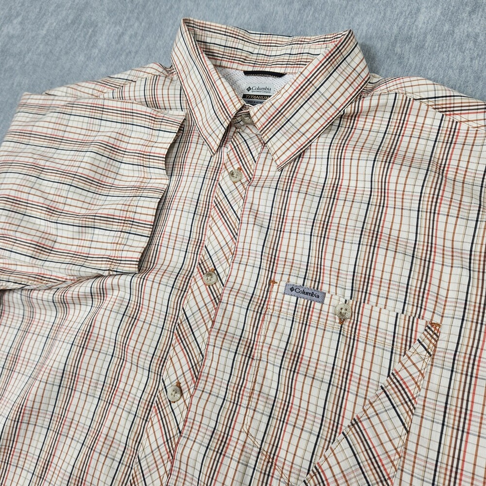 Columbia Shirt Mens XL Omni Dry Titanium Hiking Outdoor Button Up Fishing